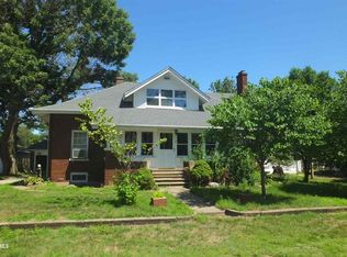 1104 W Main St, Thomson, IL 61285