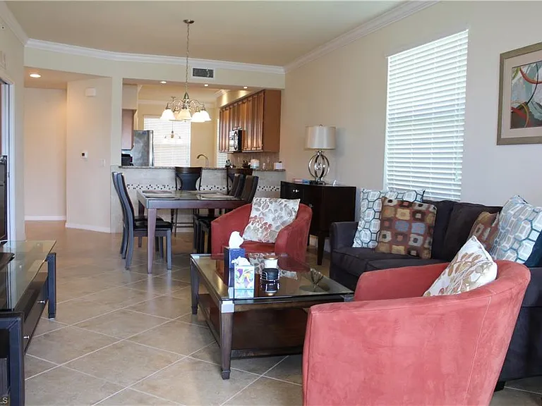 9735 Acqua Ct #611 — Photo 9
