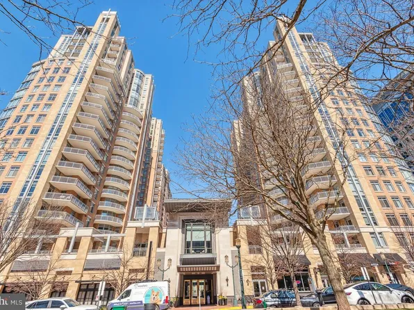 11990 Market St Unit 203, Reston, VA 20190