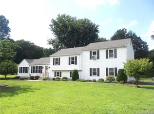 20 Abbey Ct, Cheshire, CT 06410