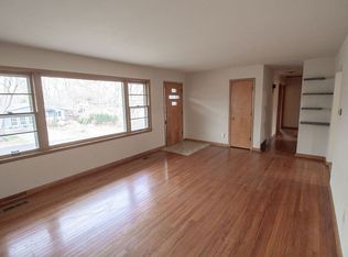 2102 Woodlea Dr, Columbia, MO 65201