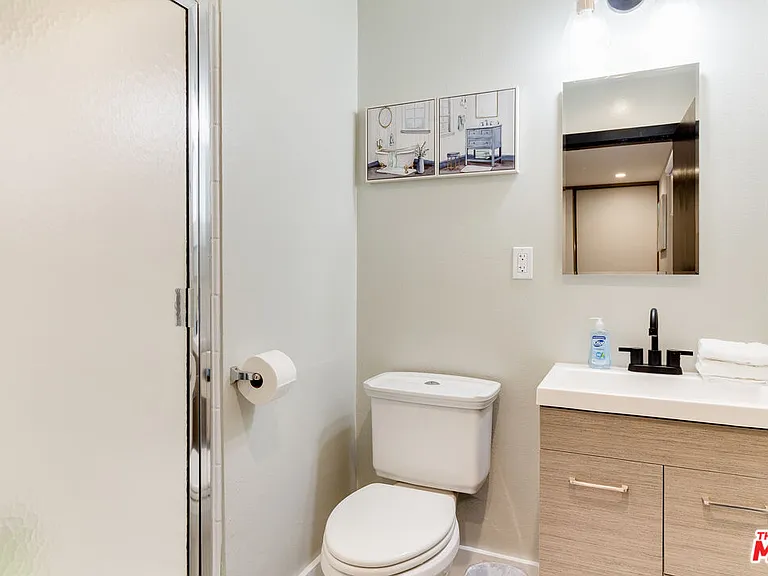 6966 Sedan Ave — Photo 26