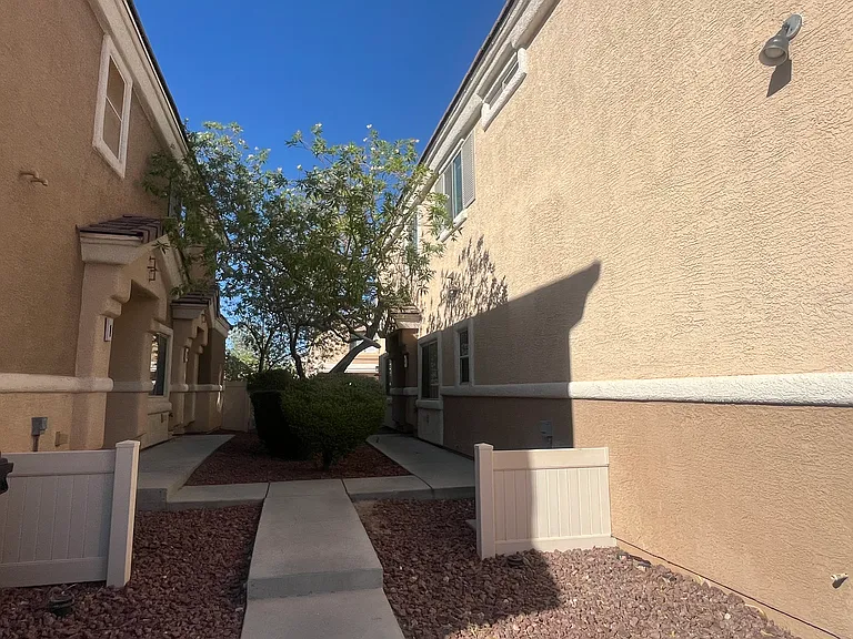 Walk way to the front door