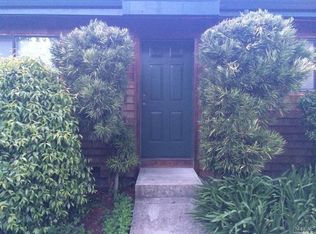 32 Pine Tree Cir, Cotati, CA 94931