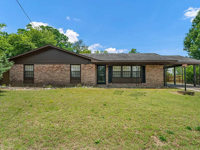 4224 Ridgefield Ct — Photo 1