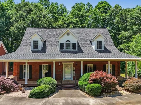 1136 Cole Lake Rd, Dallas, GA 30157