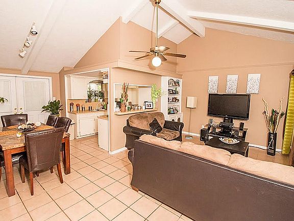 3rd image of 8010 Coolgrove Dr