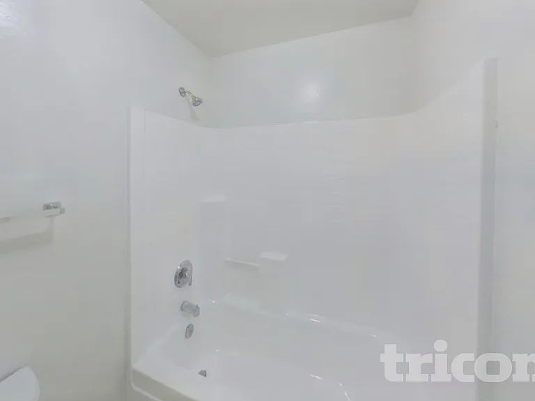 44 S Greenfield Rd — Photo 14