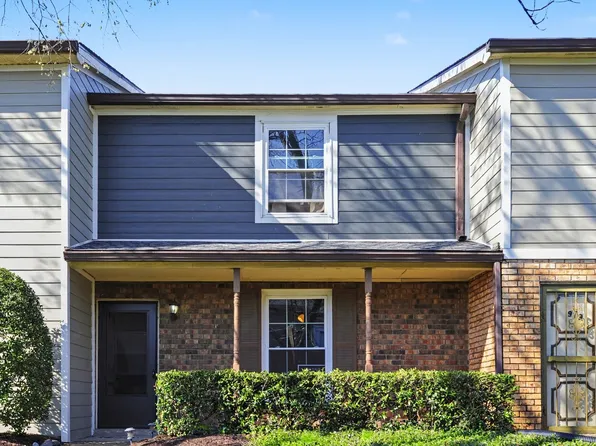 920 Coarsey Dr, Nashville, TN 37217