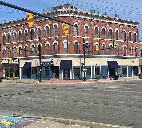 2nd image of 208 Huron Ave #202-2B