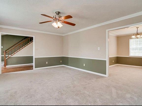 4th image of 4624 Peavine Ct