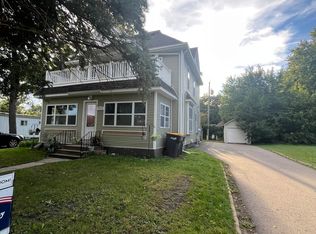 310 4th Ave SE #2, Mapleton, MN 56065