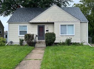 21805 Panama Ave, Warren, MI 48091