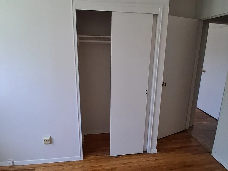 300 E 2nd St #1L — Photo 13
