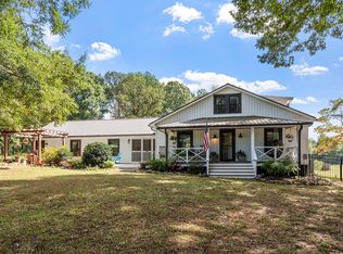 105 D Hart Rd, Siler City, NC 27344