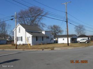 317 E Carmean St, Ohio City, OH 45874