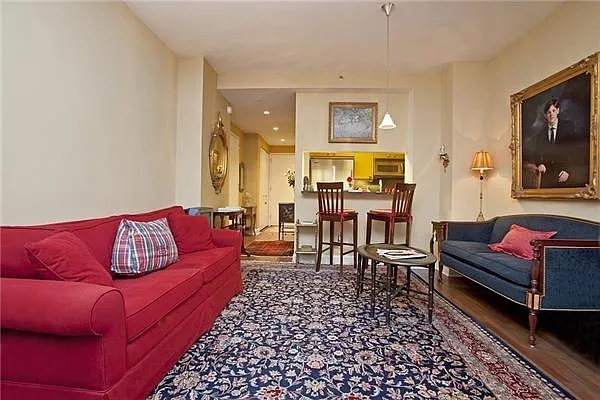 Sold by Voda Bauer Real Estate | media 4
