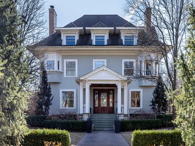 1112 Greenwood St, Evanston, IL, 60201