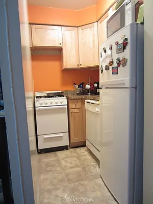 Rented by City Connections Realty | media 17