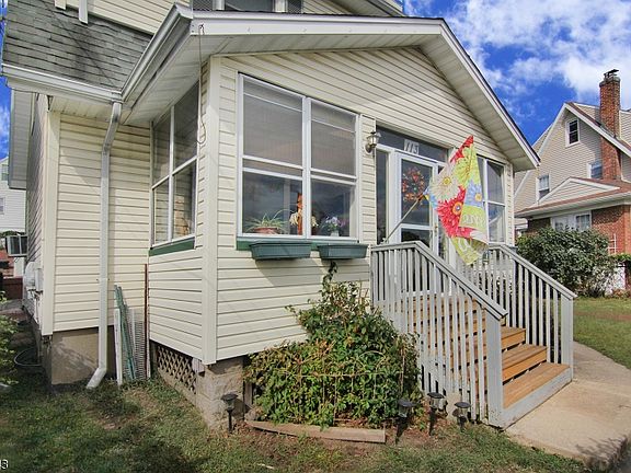 2nd image of 113 Mount Prospect Ave