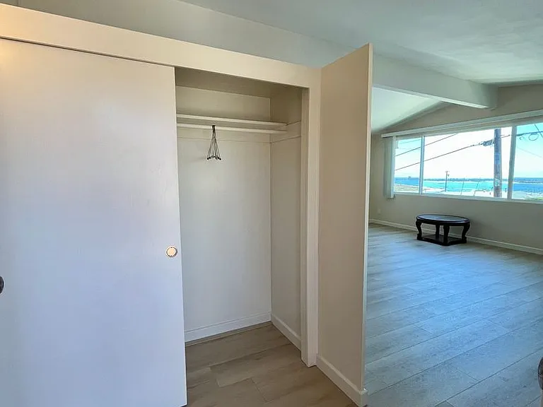 3159 Lloyd St — Photo 5