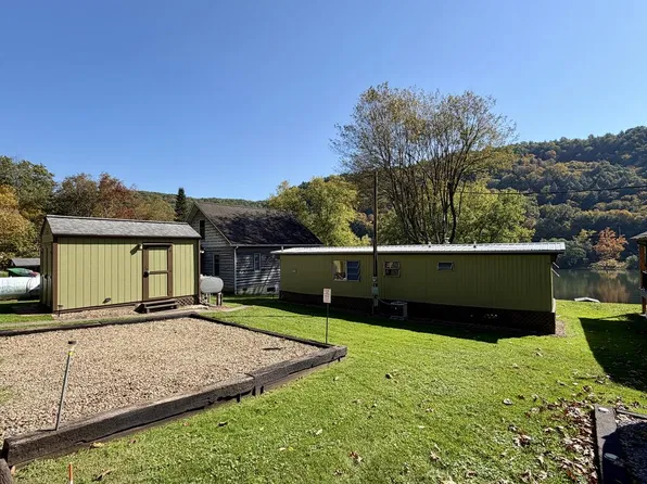 373 Belmar Acres Rd, Franklin, PA 16323