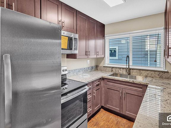3rd image of 5056 Martin Luther King Jr Way S #1-2