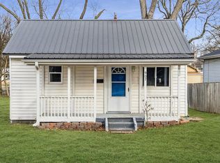 907 W Della St, Springfield, MO 65803