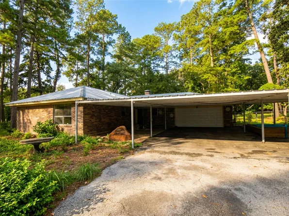 14377 Gibbs Pipeline Rd, Willis, TX 77378