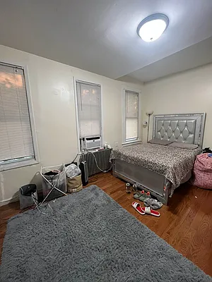 Rented by REALTY QUEST NEW YORK INC | media 14