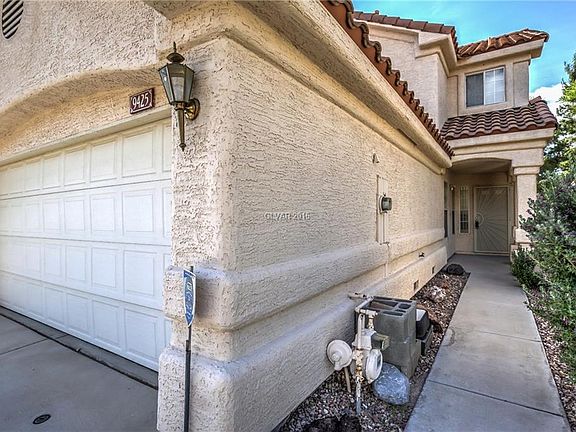 3rd image of 9425 Valencia Canyon Dr