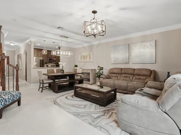 5763 Monterra Club Drive, Lake Worth, FL 33463