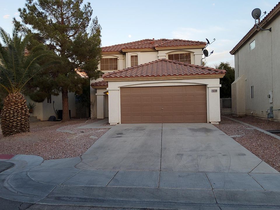 1st image of 10208 Grecian Laurel Ct