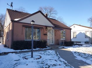 5851 N 36th St, Milwaukee, WI 53209