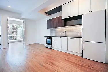 1530 Putnam Avenue, #4B