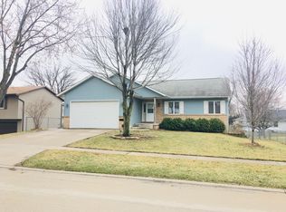 3125 26th Ave, Marion, IA 52302