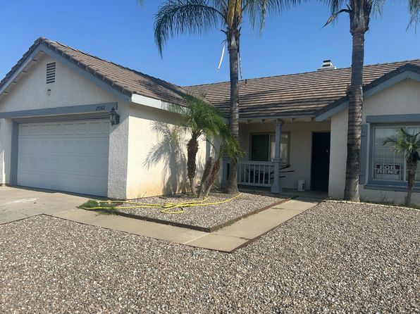 25562 Calabria Dr