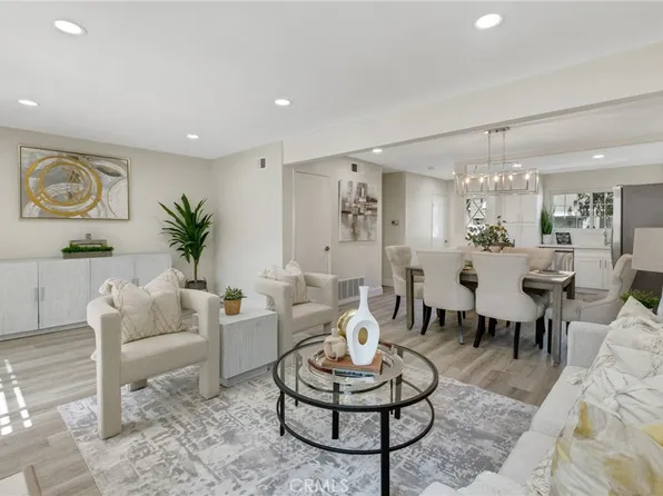 49 Thicket #36, Irvine, CA 92614