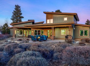 61649 Hosmer Lake Dr, Bend, OR 97702