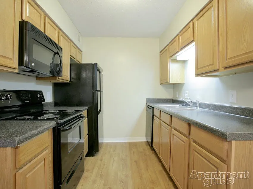 Briargate Condominums — Photo 2