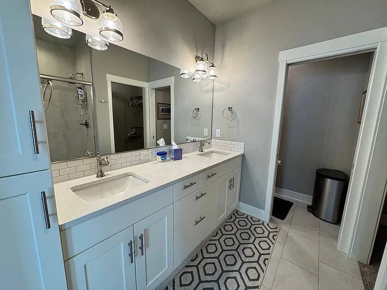 2740 Ordway Ave — Photo 40