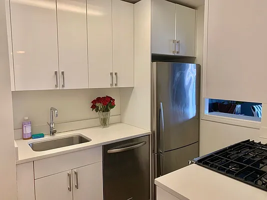 Rented by Olympia House Delaware LP | media 99