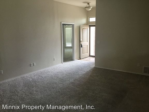 5th image of 3215 Oriental Ave