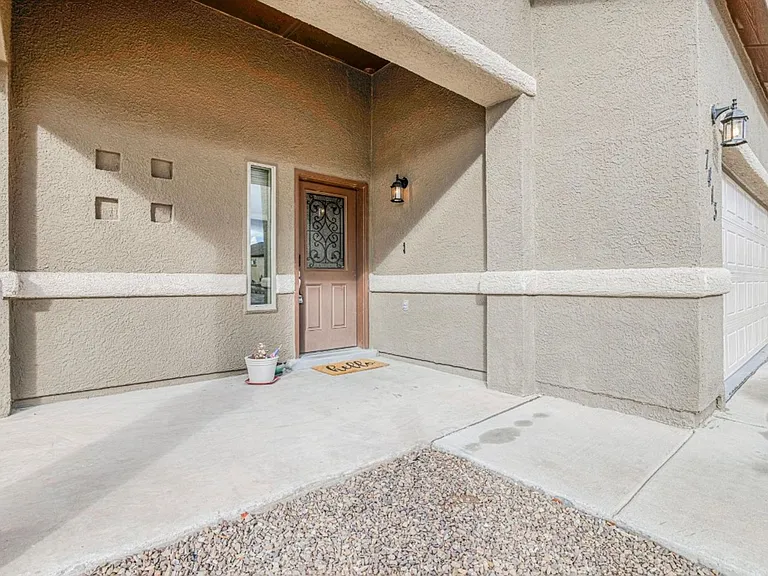 7413 Red Cedar Dr — Photo 40