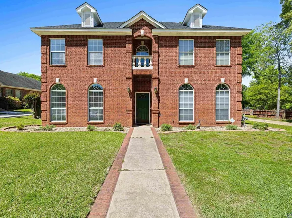 1203 Lesley Ln, Longview, TX 75604