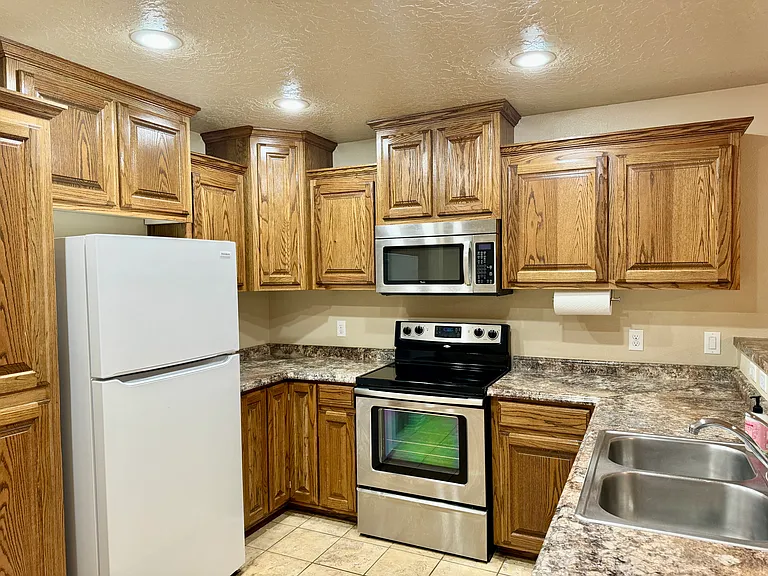 117 Gayland Dr #B — Photo 4