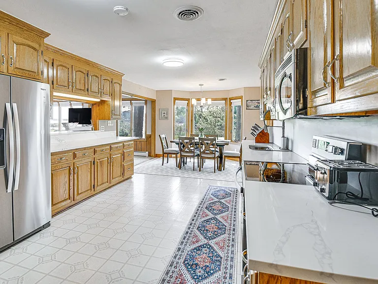 5028 Bay Cir — Photo 13