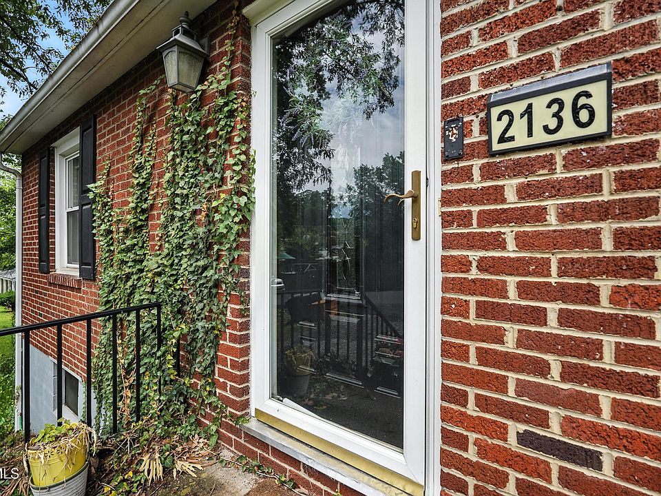 2136 Cypress St, Kingsport, TN 37664 | Zillow