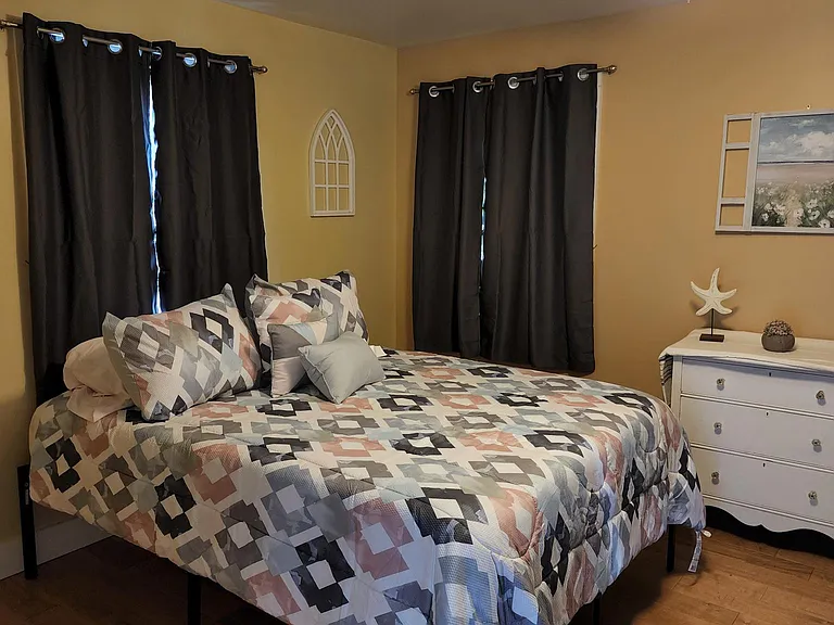 102 E Main St #1 — Photo 5