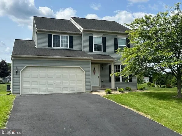69 Geisinger Ln, Lewistown, PA 17044